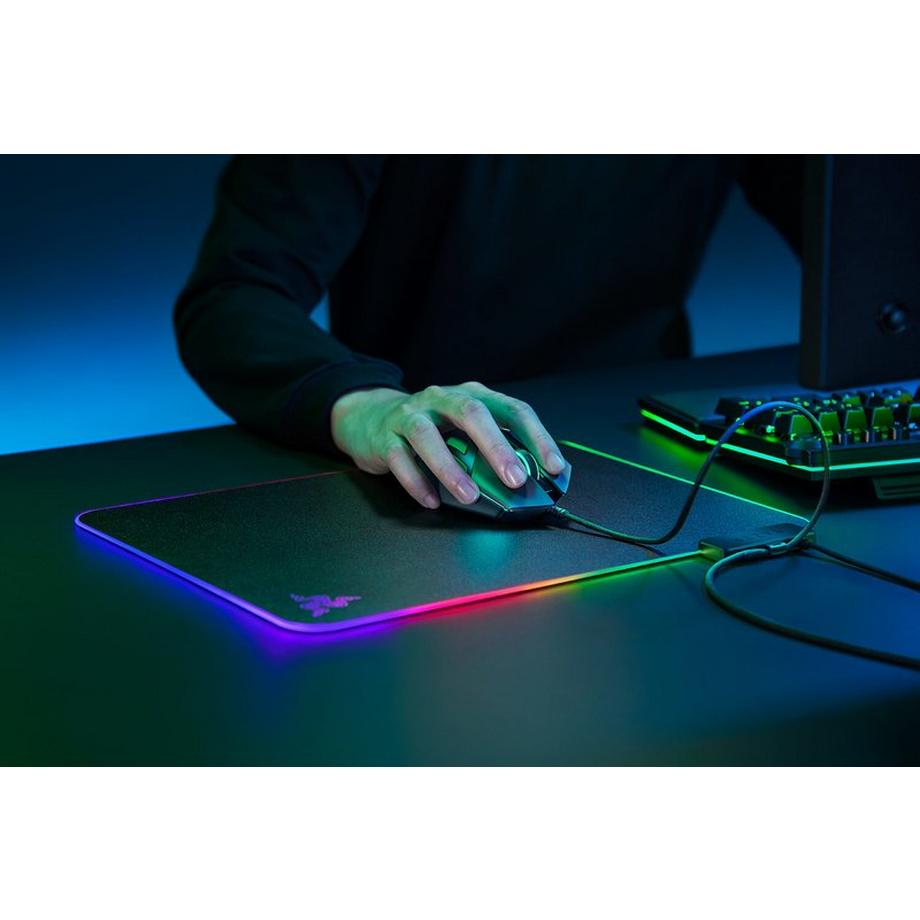 RAZER  Firefly V2 Tappetino per mouse per gioco da computer Nero 