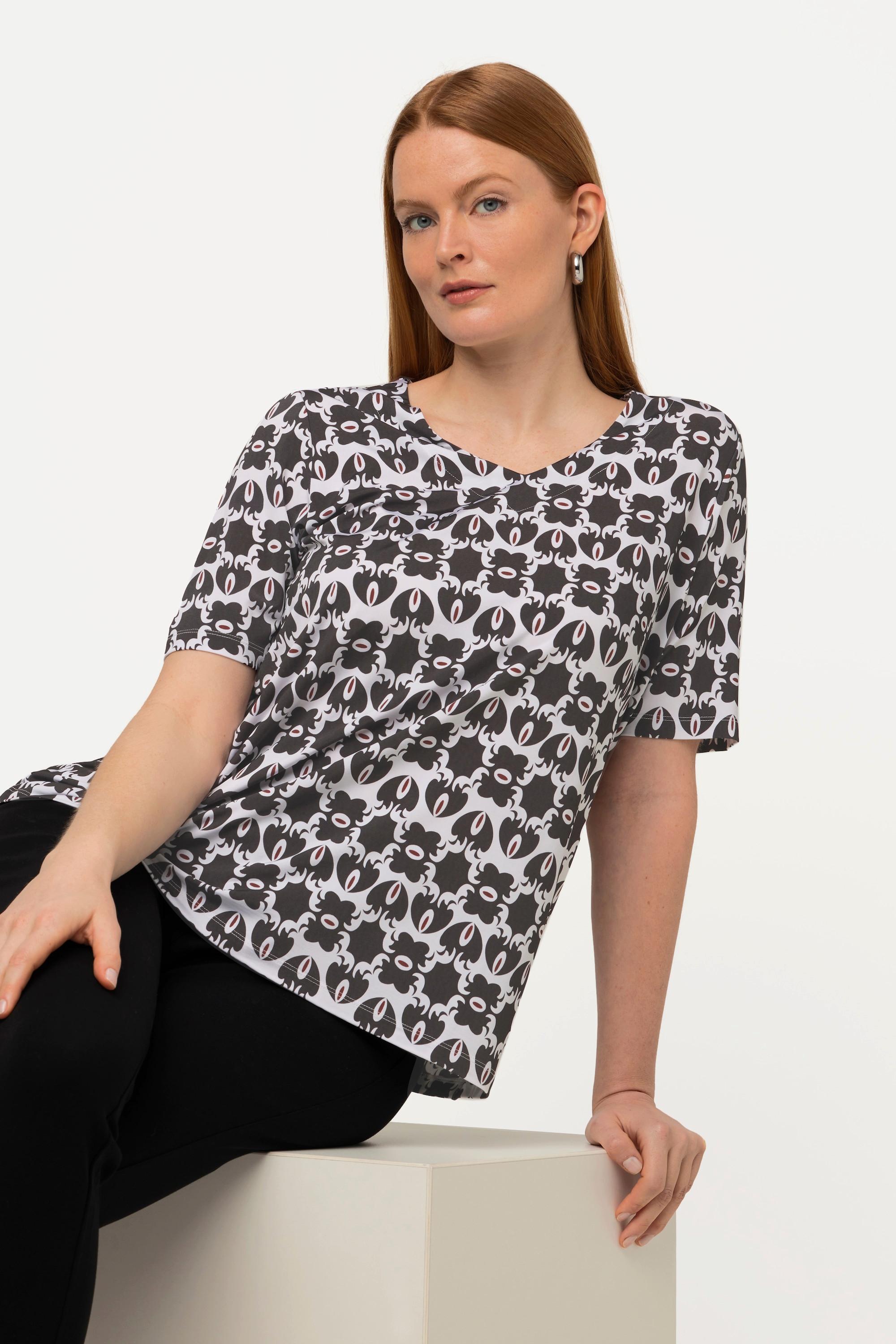 Ulla Popken  Slinkyshirt, Ornamente, Classic, V-Ausschnitt, Halbarm 