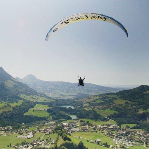 Image of Gleitschirmflug In Gruyère (für 1 Person) Unisex