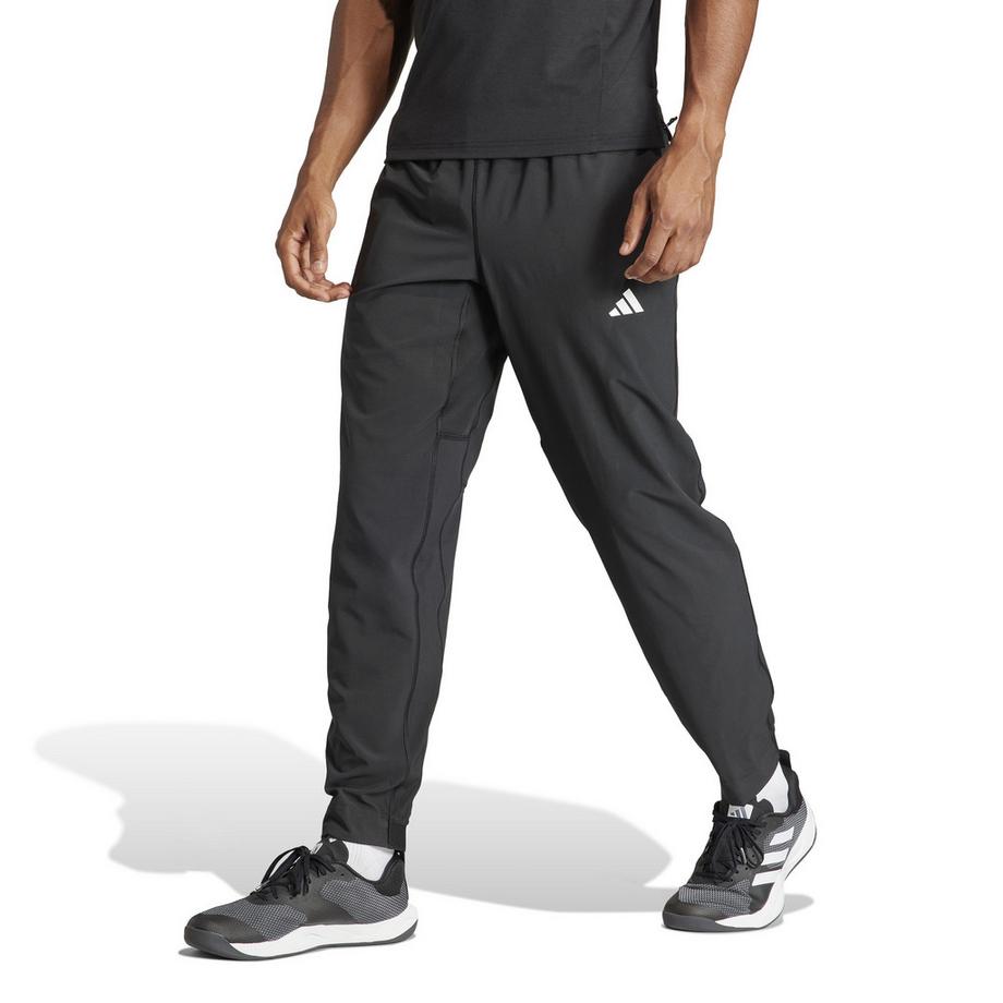Tuta da jogging in tessuto adidas Train Essentials