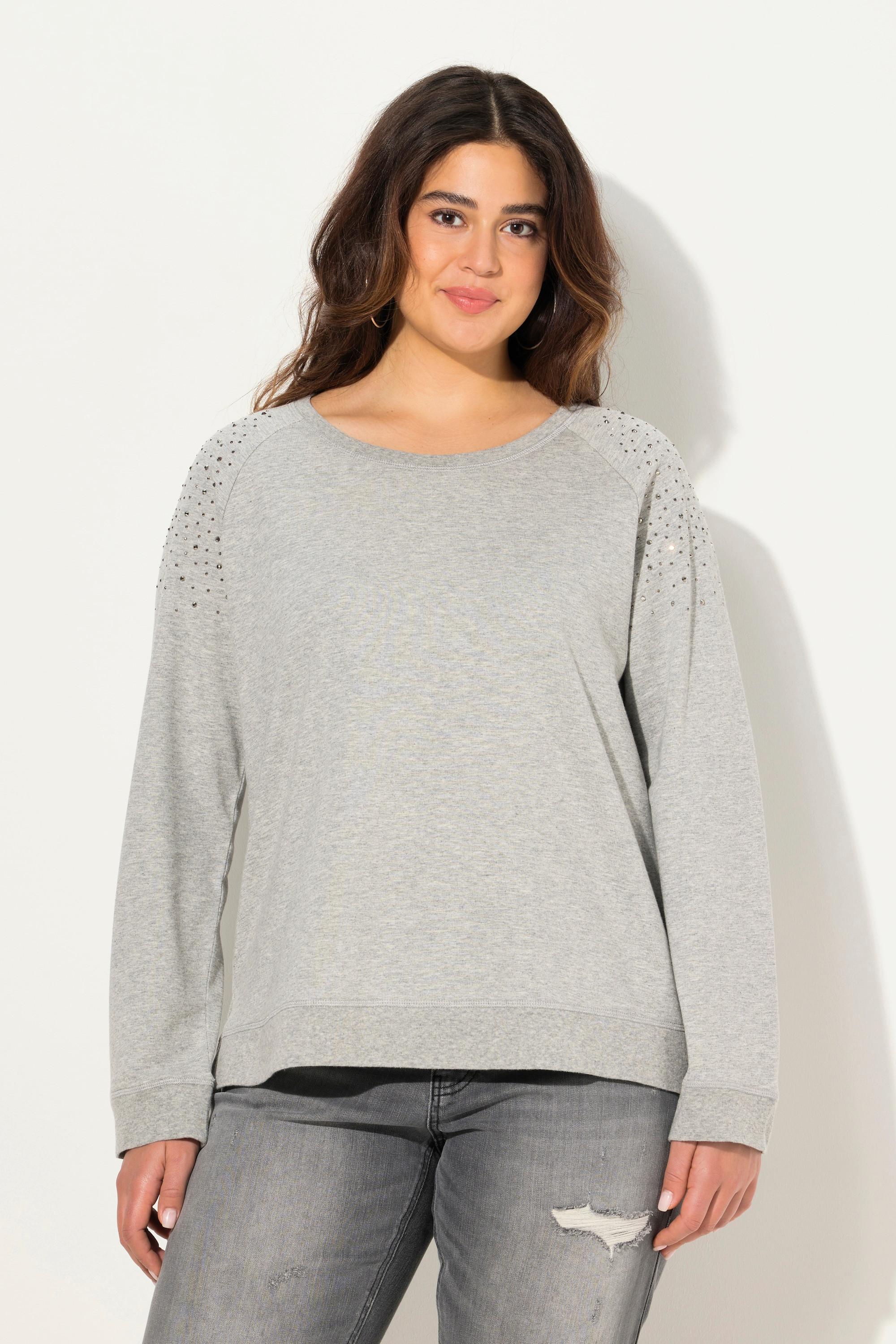 Ulla Popken  Sweat-shirt oversize, col rond et manches longues. Rivets fantaisie. 