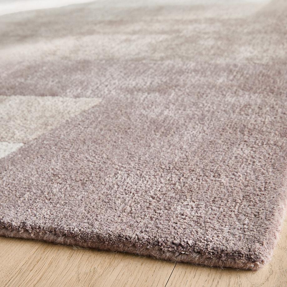 Handgetufteter Teppich LUCE aus Lyocell und Wolle