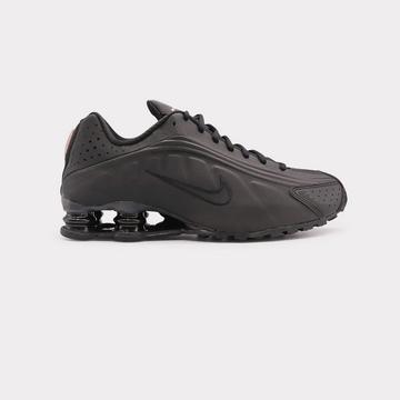 Shox R4 - Black