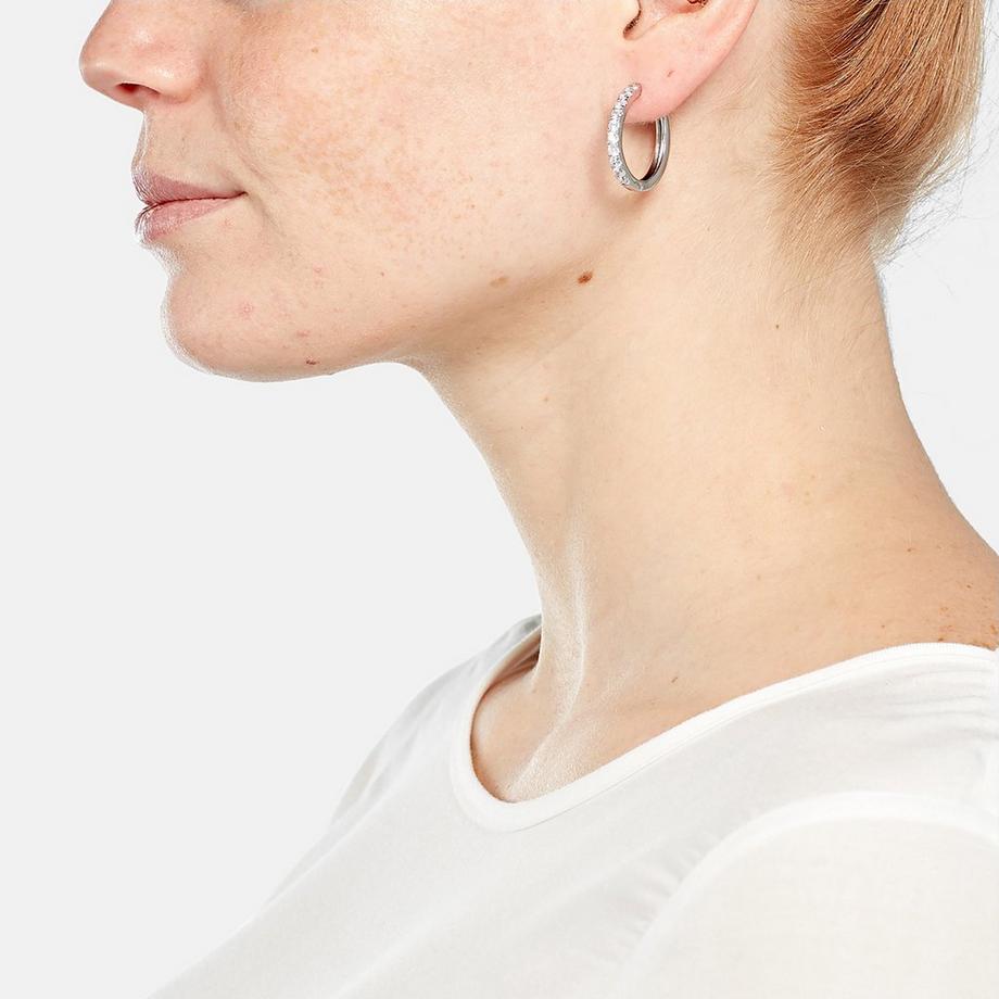 Heideman  Leni poliert 