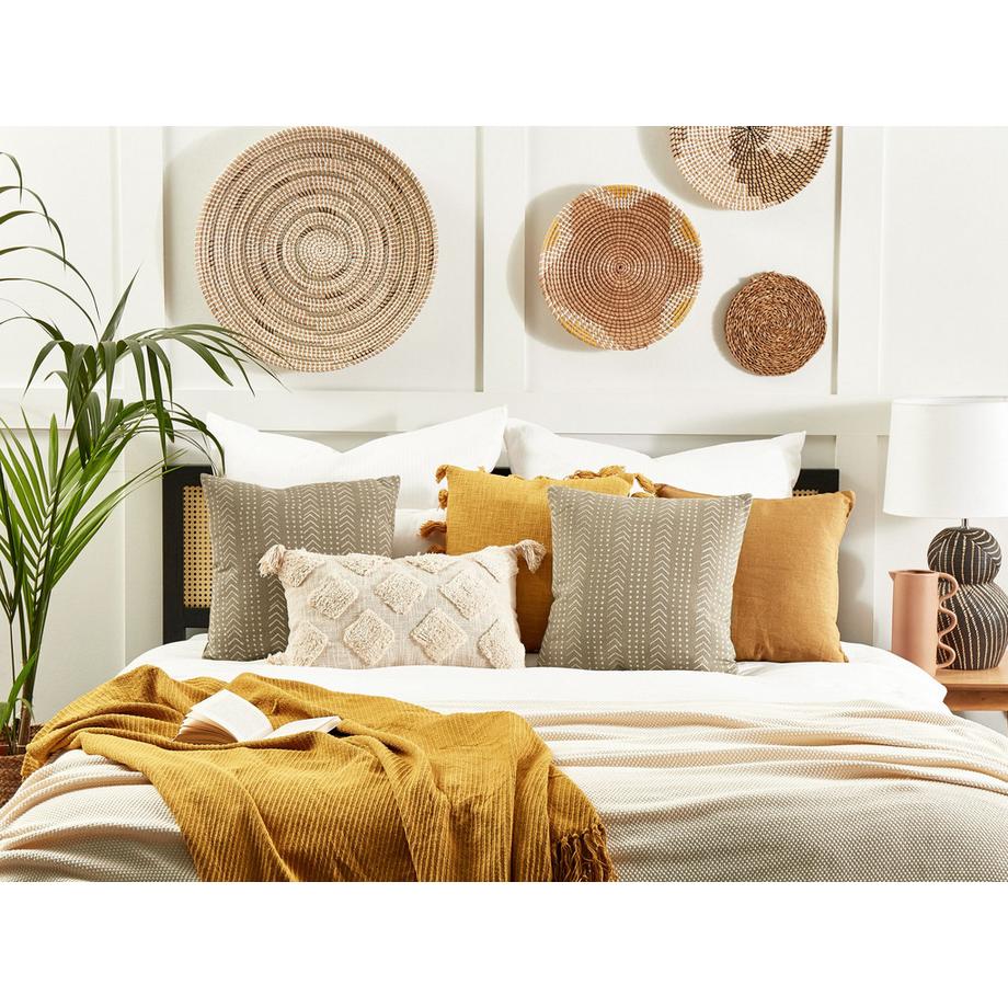 Beliani Dekokissen 2er Set aus Baumwolle Boho SENECIO  