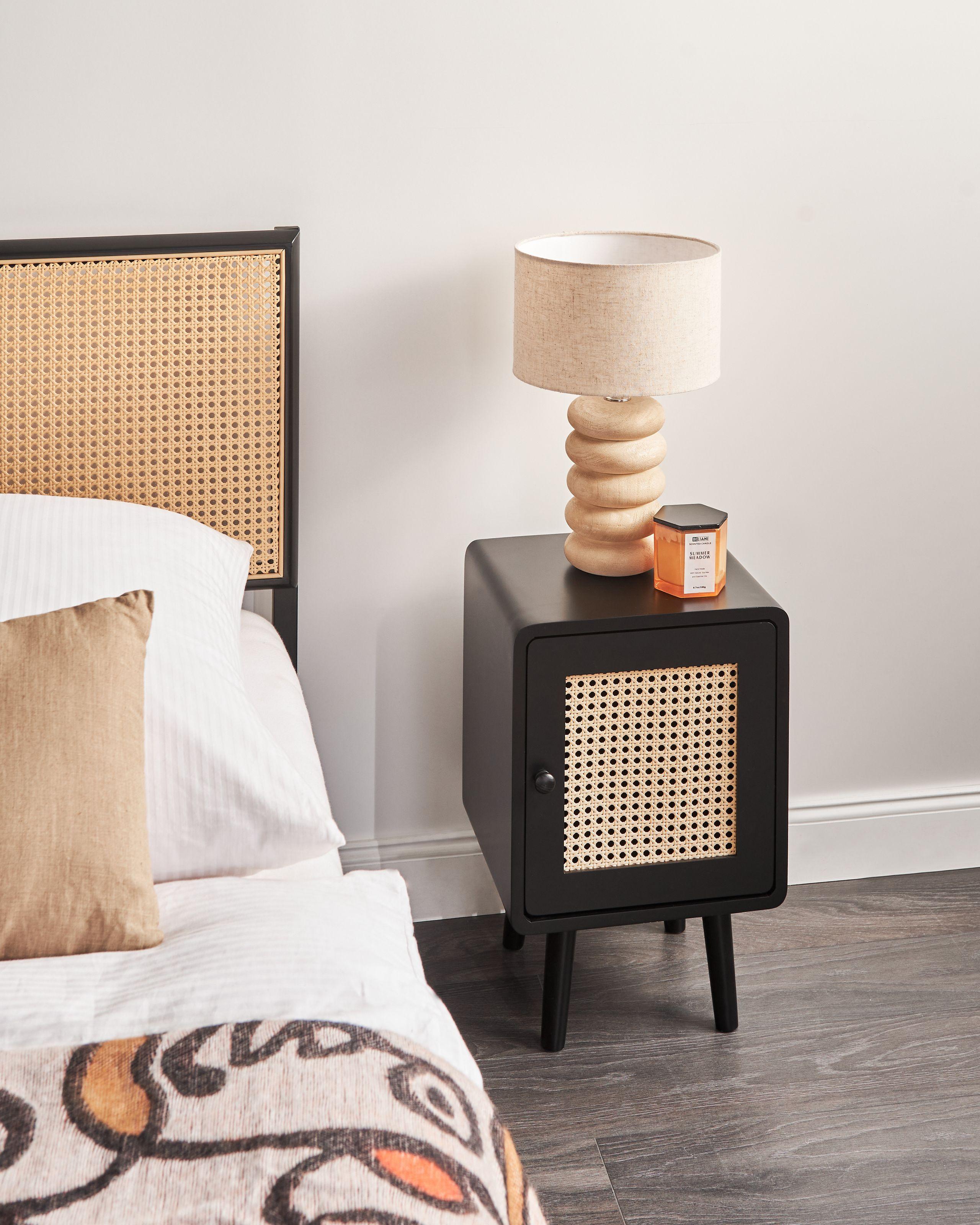 Beliani Nachttisch aus MDF-Platte Rustikal LEFROY  