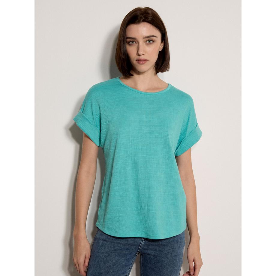 Strukturiertes T-Shirt mit Knöpfen am Rücken