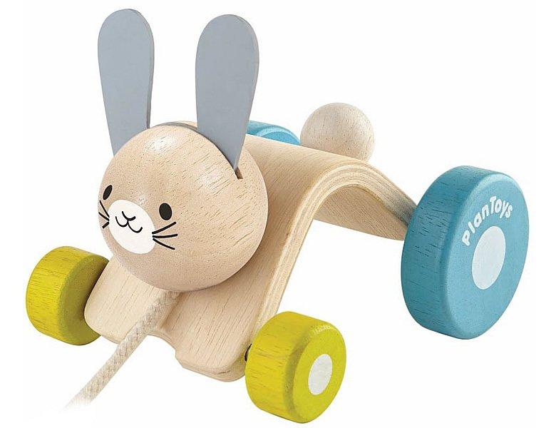 Image of Plan Toys houten trekfiguur huppelend konijn
