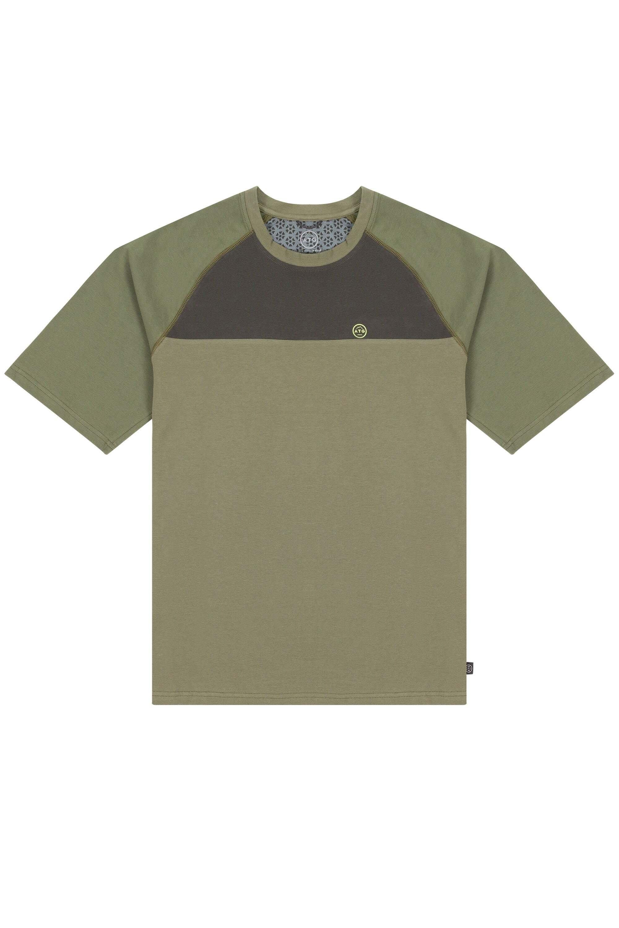 Image of T-shirts Kurzarm Hybrid Tee Herren Grün M