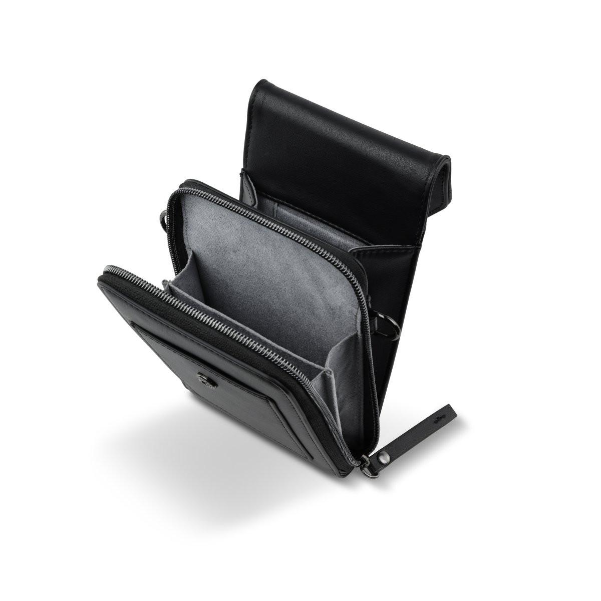 BUGATTI Almata Crossover Börse  