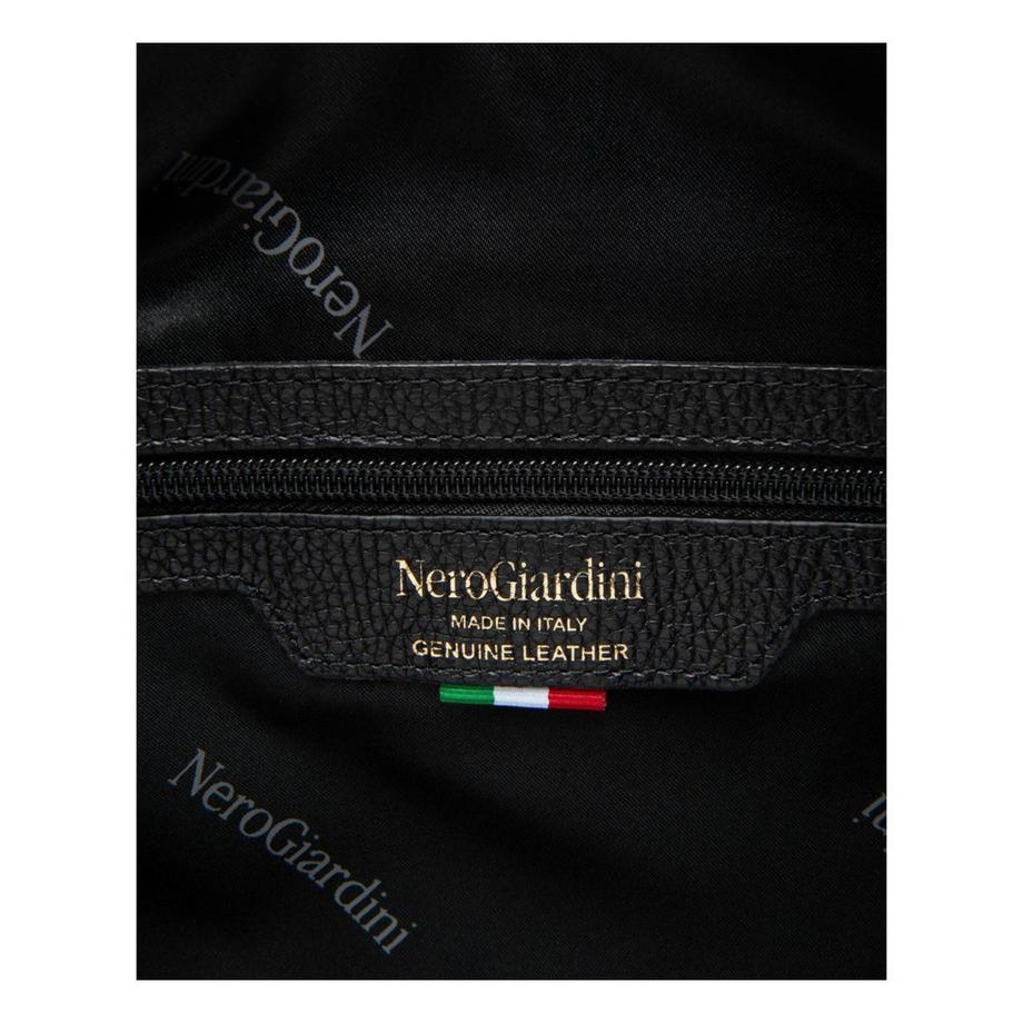 Nero Giardini Sac à main avec surface grainée  