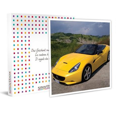 Smartbox  Journée en famille à Maranello avec musée Ferrari et pilotage d'une Ferrari California - Coffret Cadeau 