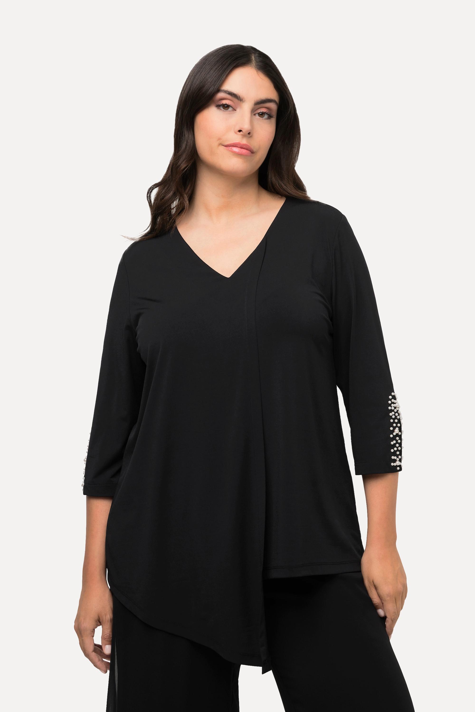 Ulla Popken  Blusa dal taglio svasato con pieghe, perline, scollo a V e maniche a 3/4 