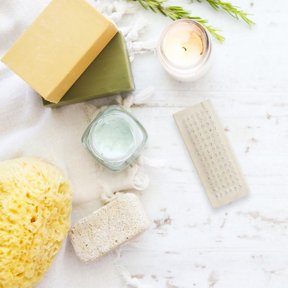 B2X  Set di 10 spazzole per unghie in legno 