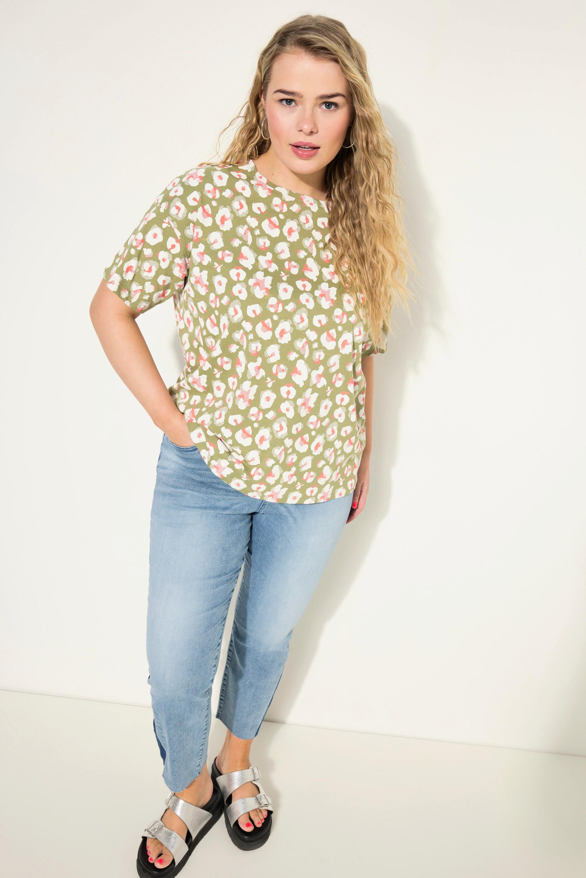 Studio Untold  T-shirt dal taglio oversize con scollo a girocollo, mezze maniche e stampa leopardata 