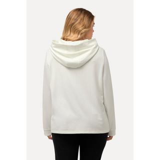 Ulla Popken  Sweat-shirt à capuche et manches longues. Imprimé noms de villes. 