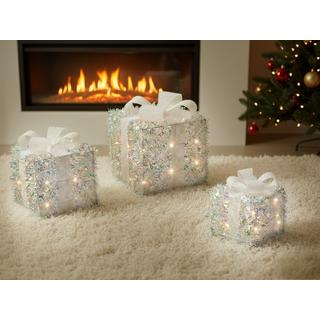 Beliani Weihnachtsdekoration 3er Set aus Kunststoff Modern HALLANGEN  