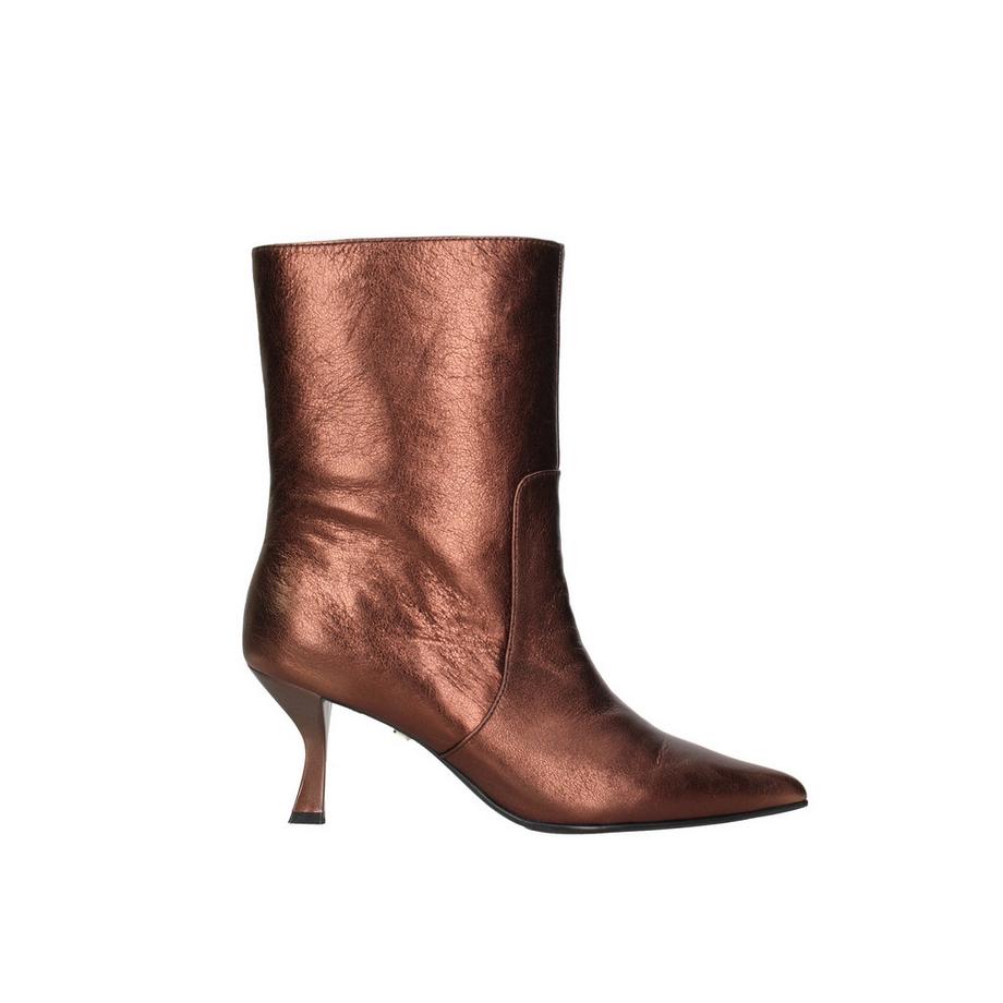 Schuh mit Absatz