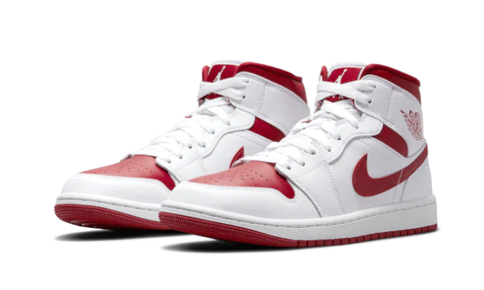 NIKE  Air Jordan 1 Mid Reverse Chicago 