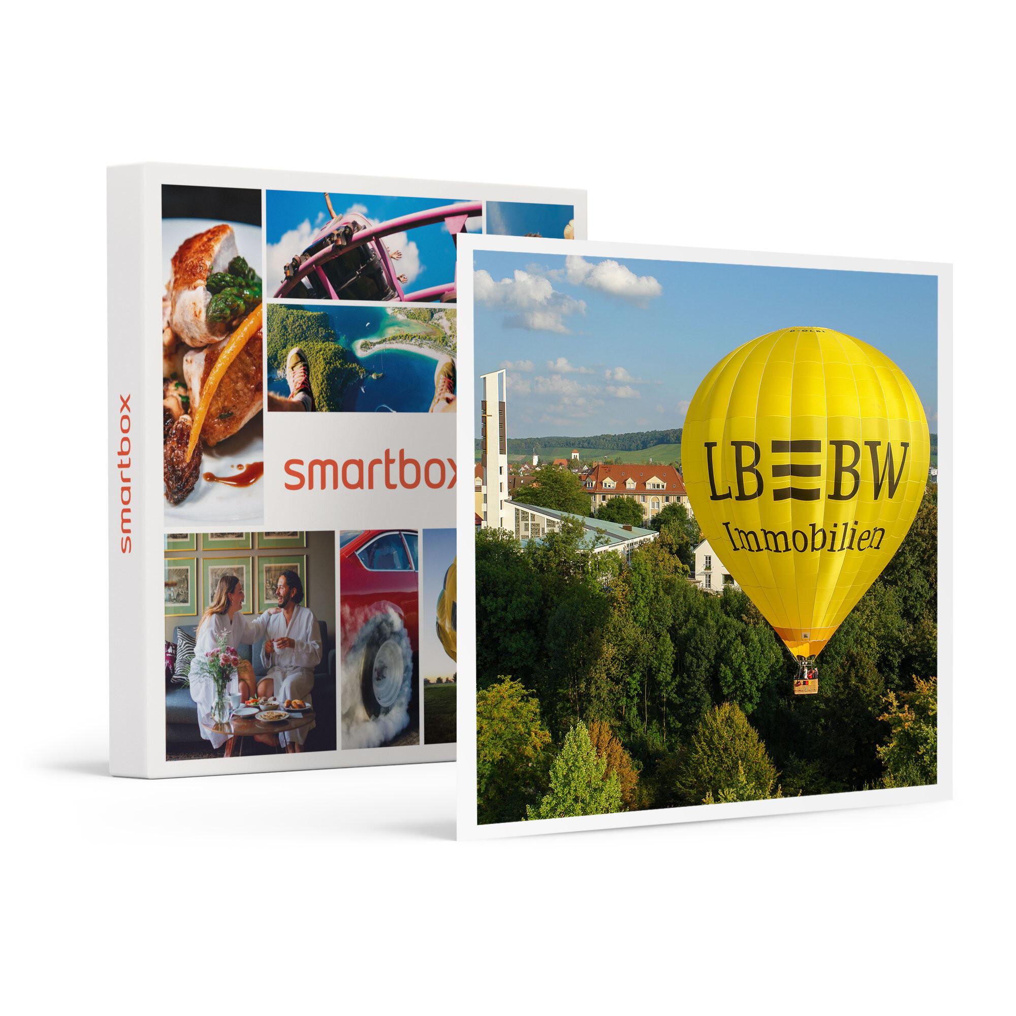 Image of Höhenflug Mit Sekttaufe Über Deutsche Landschaften - Geschenkbox Unisex