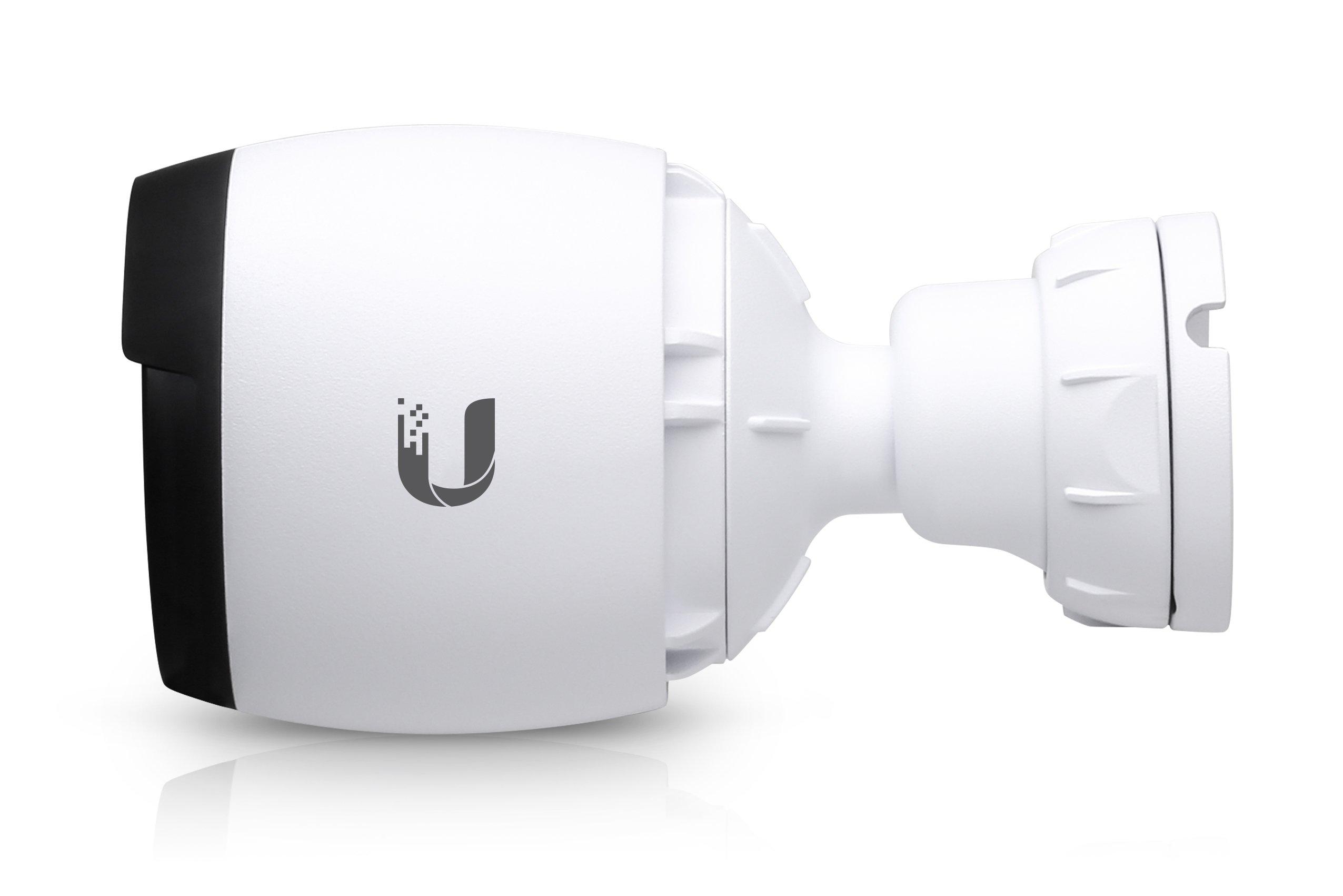 Ubiquiti Networks  Ubiquiti UVC-G4-PRO caméra de sécurité Cosse Caméra de sécurité IP Intérieure et extérieure 3840 x 2160 pixels Plafond/Mur/Poteau 