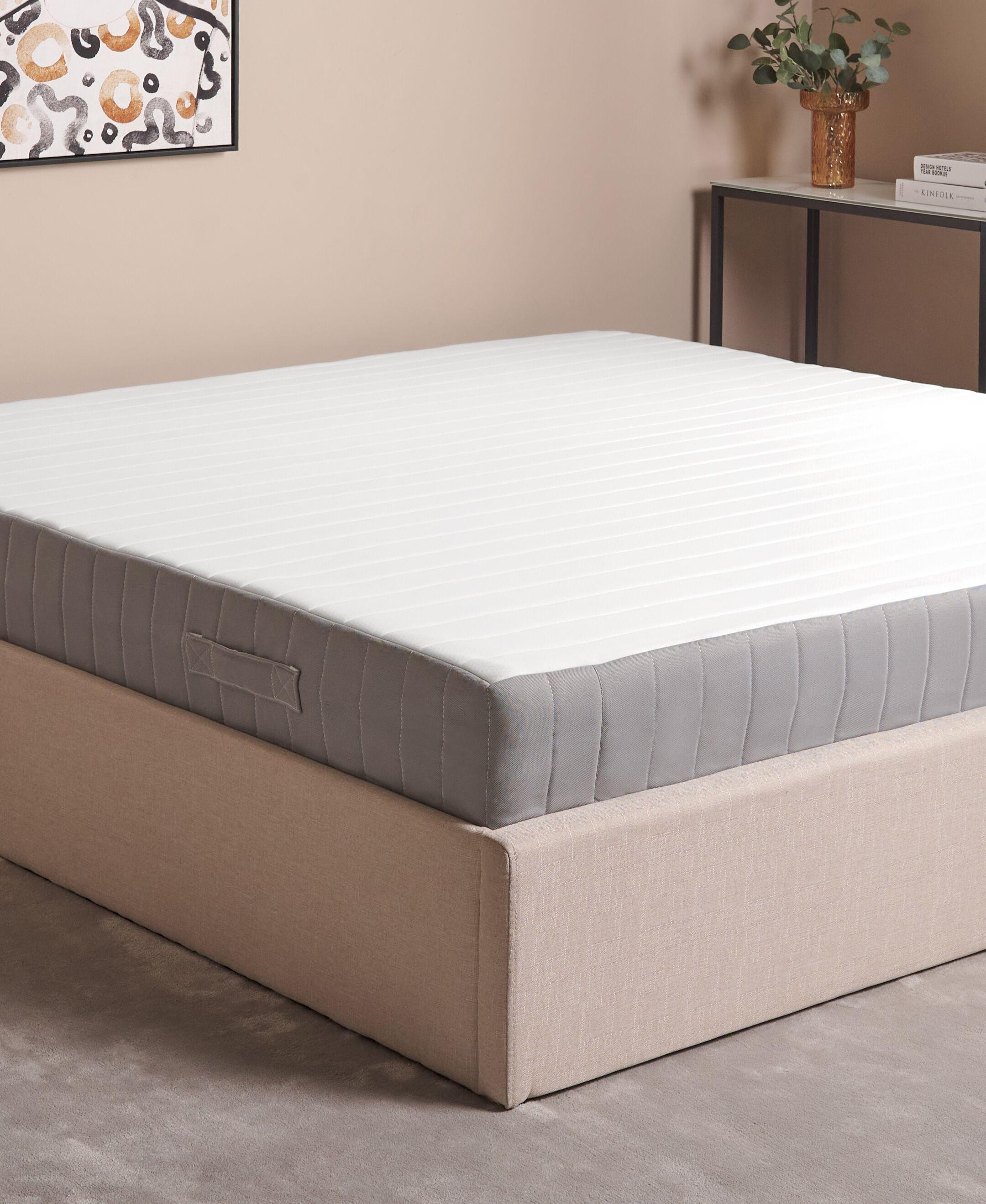 Beliani Matelas à ressorts ensachés en latex en Ressorts ensachés SPRINGY II  