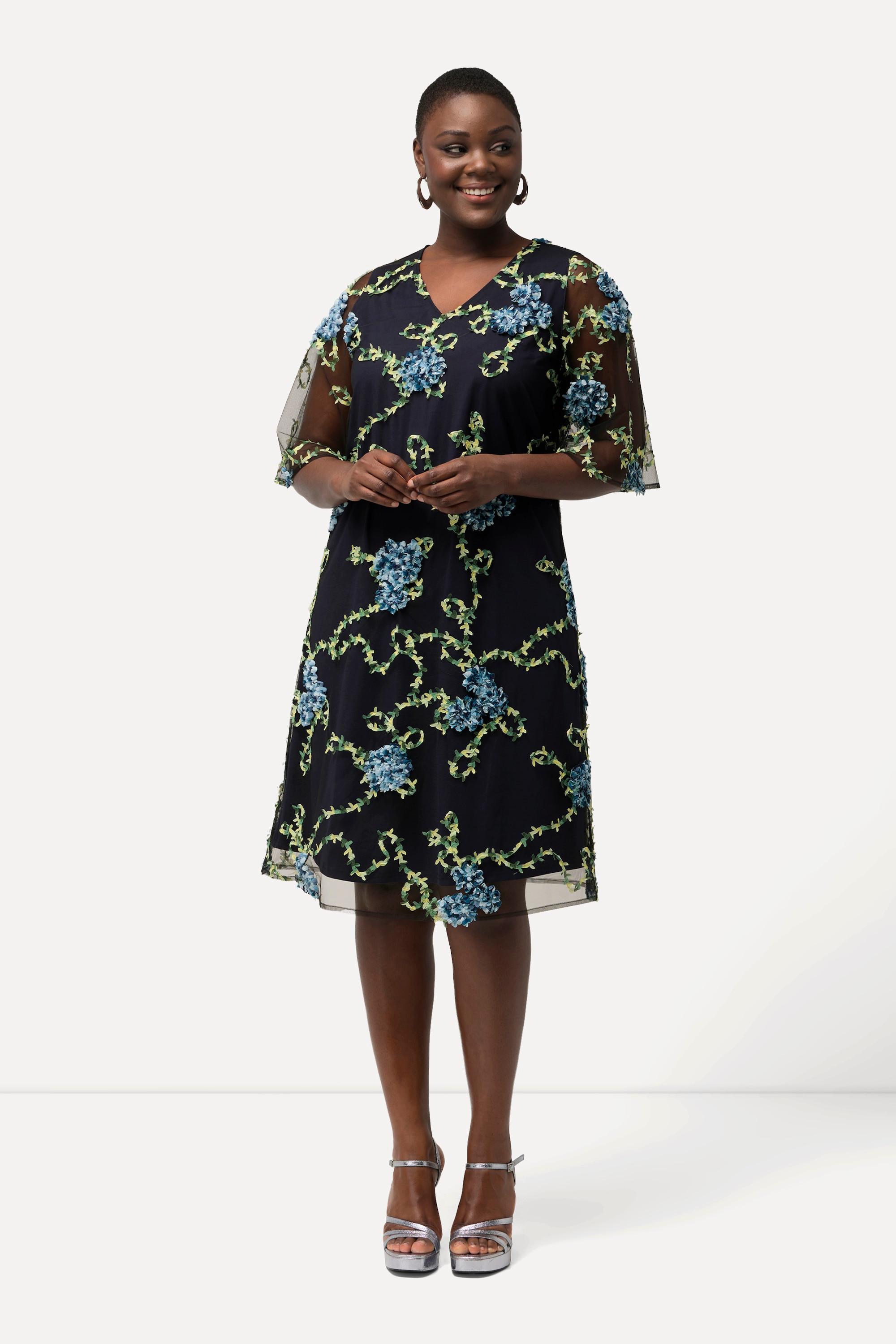 Ulla Popken Robe Broderie Florale Coupe Évasée Col V Manches Courtes  