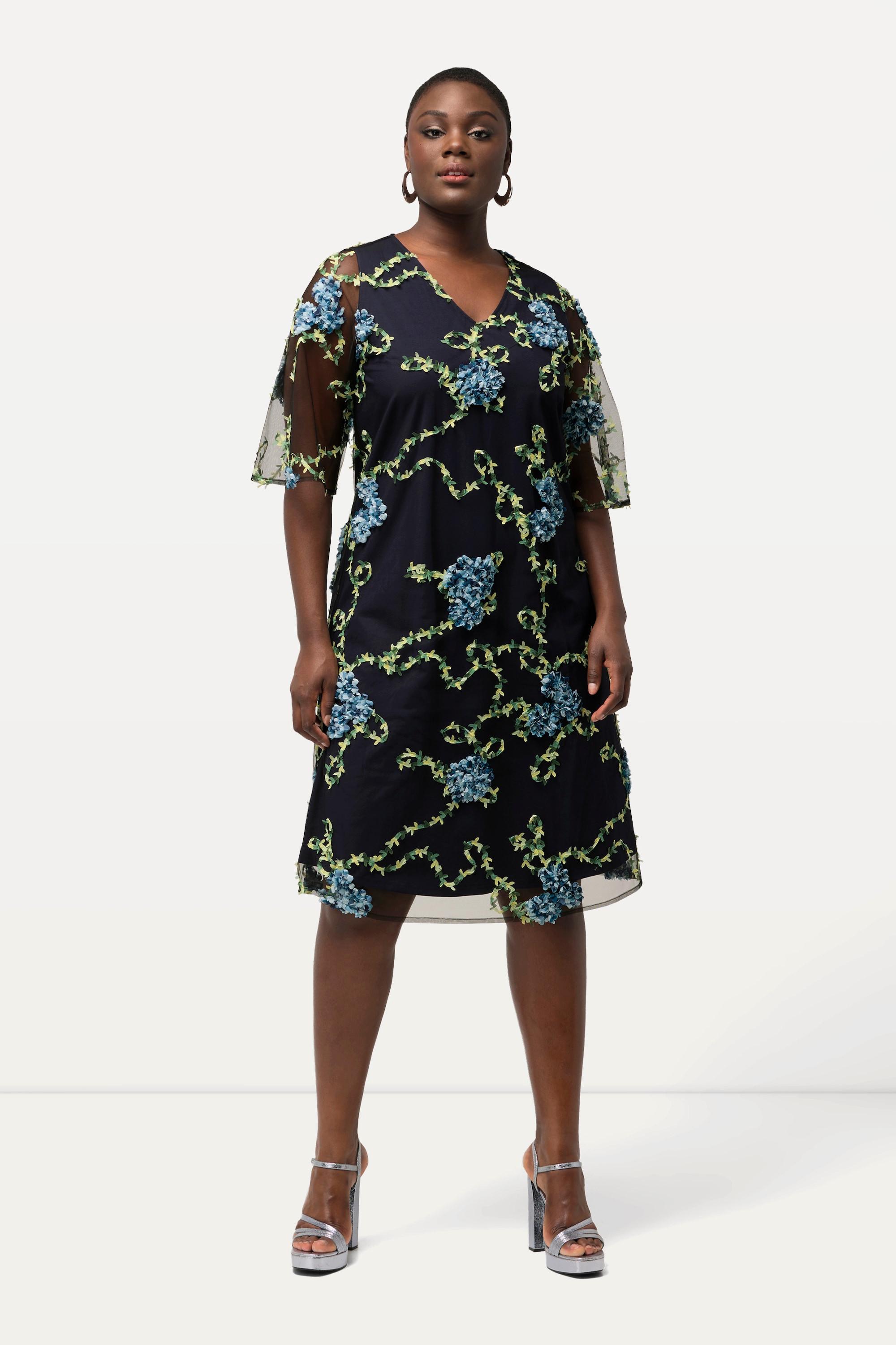 Ulla Popken  Robe, broderie florale, coupe évasée, col V, manches courtes 