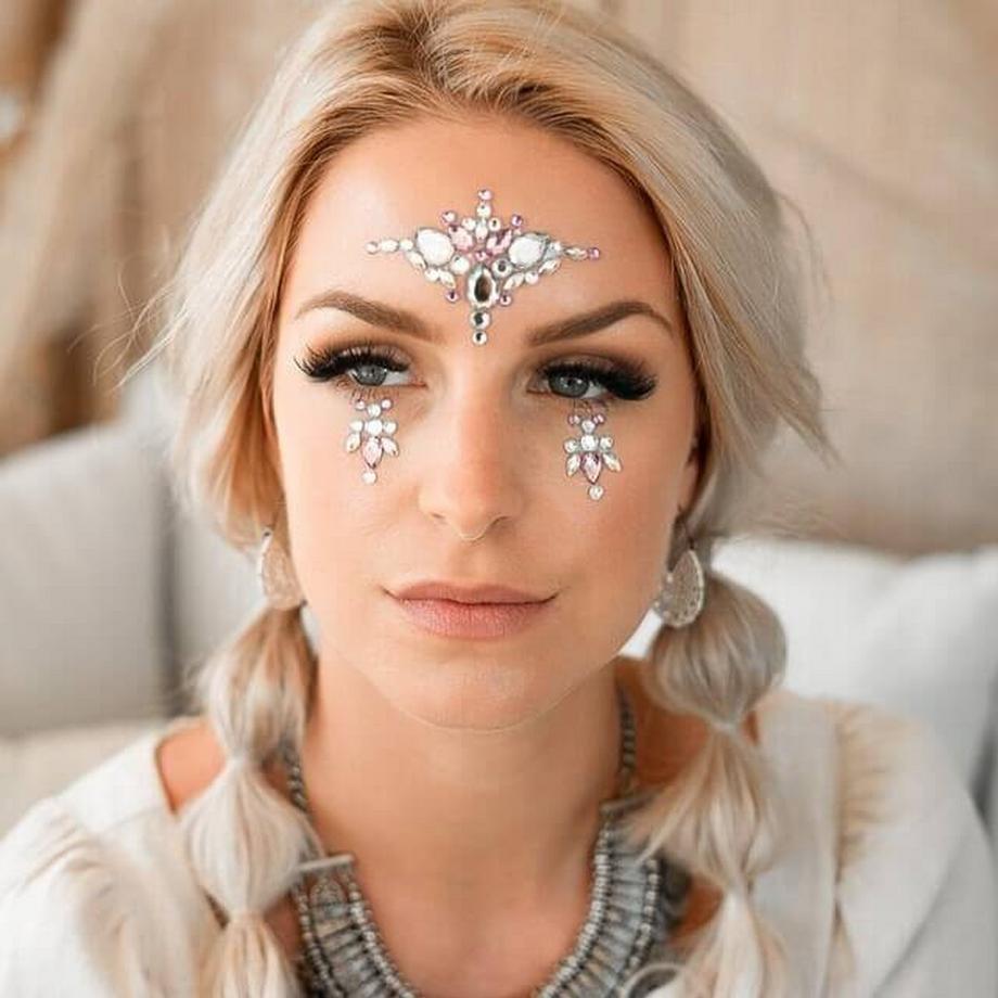 VBEAUTY  Face Jewels #rebelbeauty 