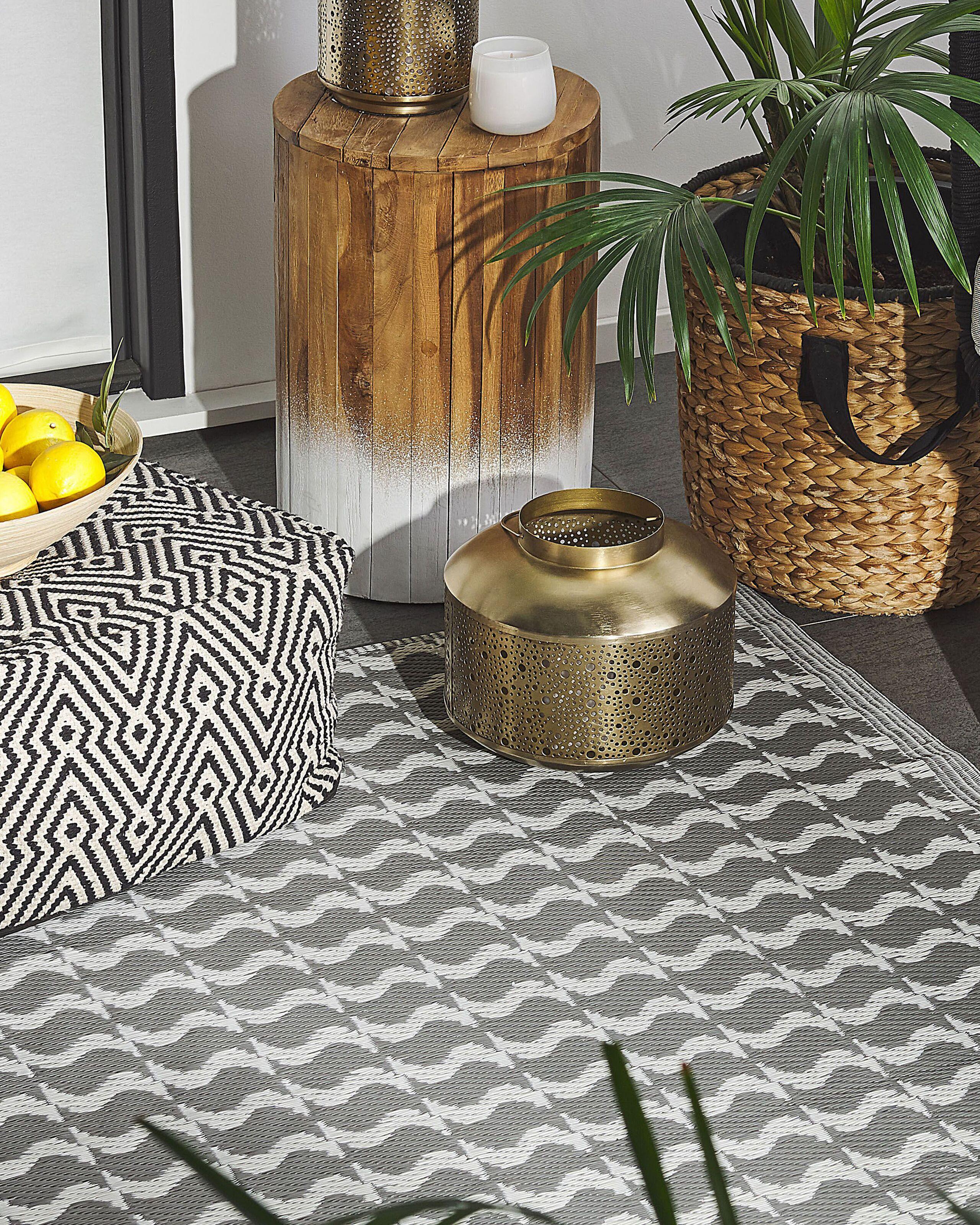 Beliani Tappeto per esterni en Polipropilene Moderno TUMKUR  