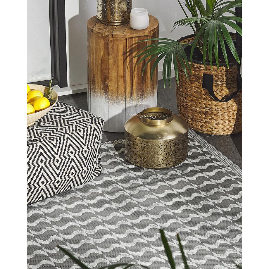 Beliani Tappeto per esterni en Polipropilene Moderno TUMKUR  