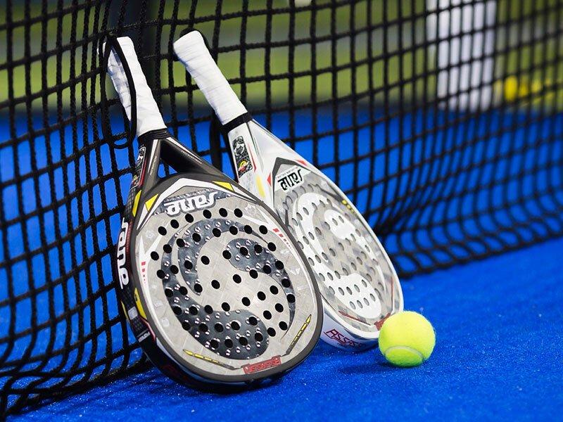 Smartbox  1h d'entraînement de padel avec un coach près de Zurich - Coffret Cadeau 