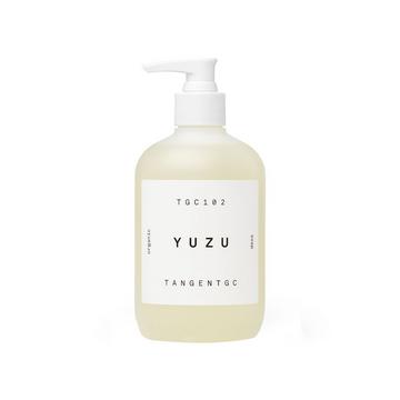 À la main yuzu soap