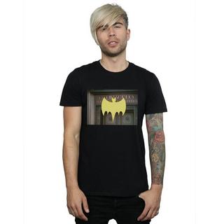 DC COMICS  Batman TV Series Gotham City TShirt 