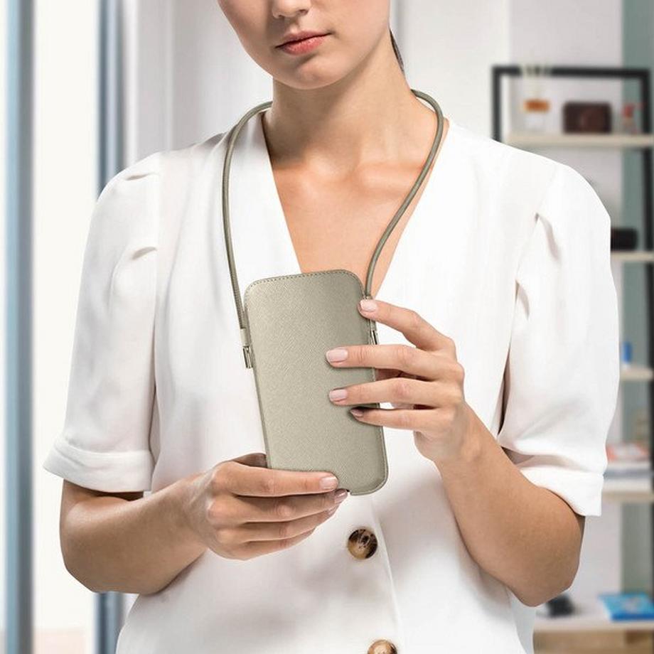 GUESS  Universal - Kunstleder Slim Schutzhülle 