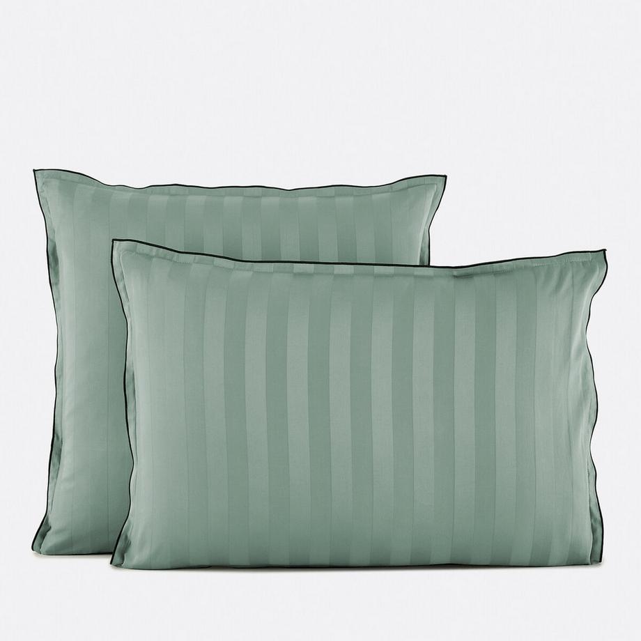 Kissenbezug aus gewaschenem Baumwollsatin