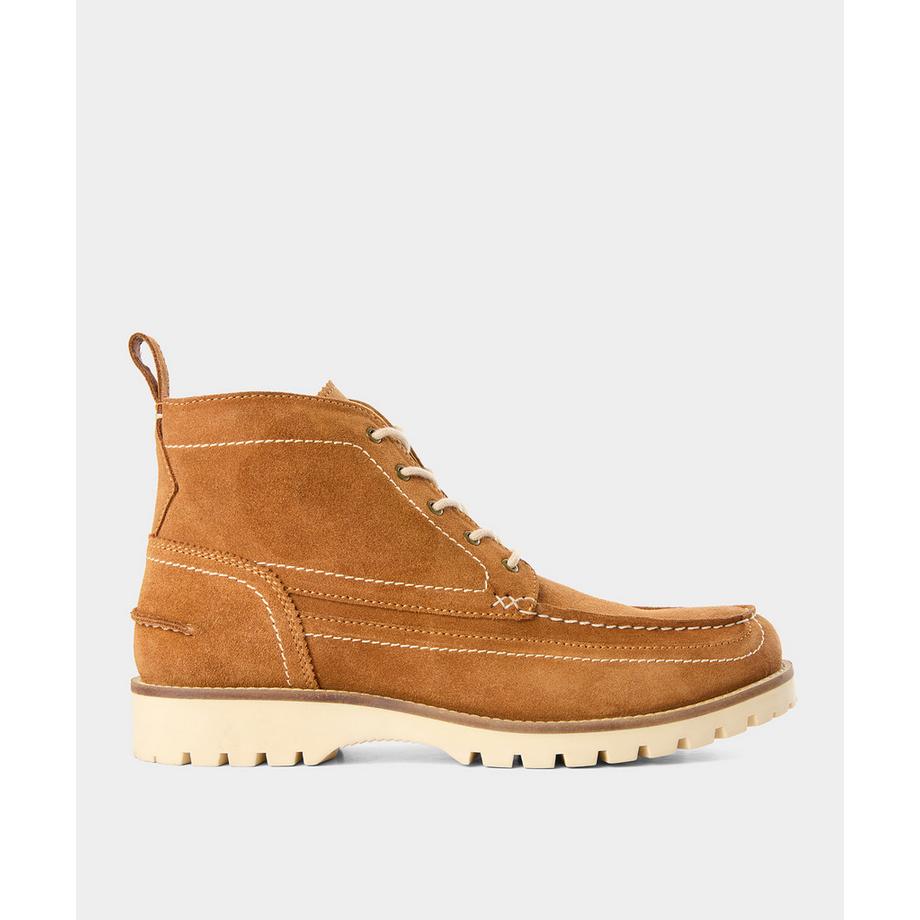 Joe Browns Schnürstiefel aus Veloursleder mit markanter Sohle  