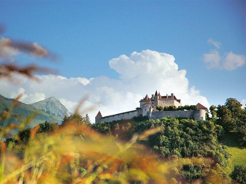 Smartbox  Escapade romantique de 2 jours dans la cité médiévale de Gruyères - Coffret Cadeau 