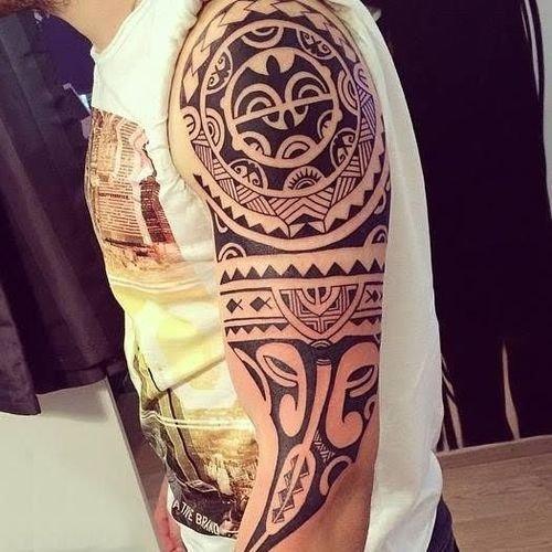 Image of Tattoo Stechen In Zürich Unisex