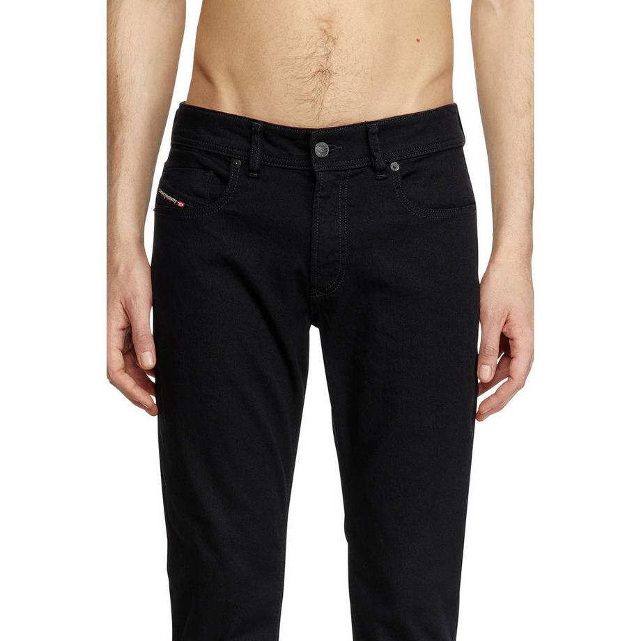 DIESEL 1986 Larkee Beex Jeans Coupe Confortable  