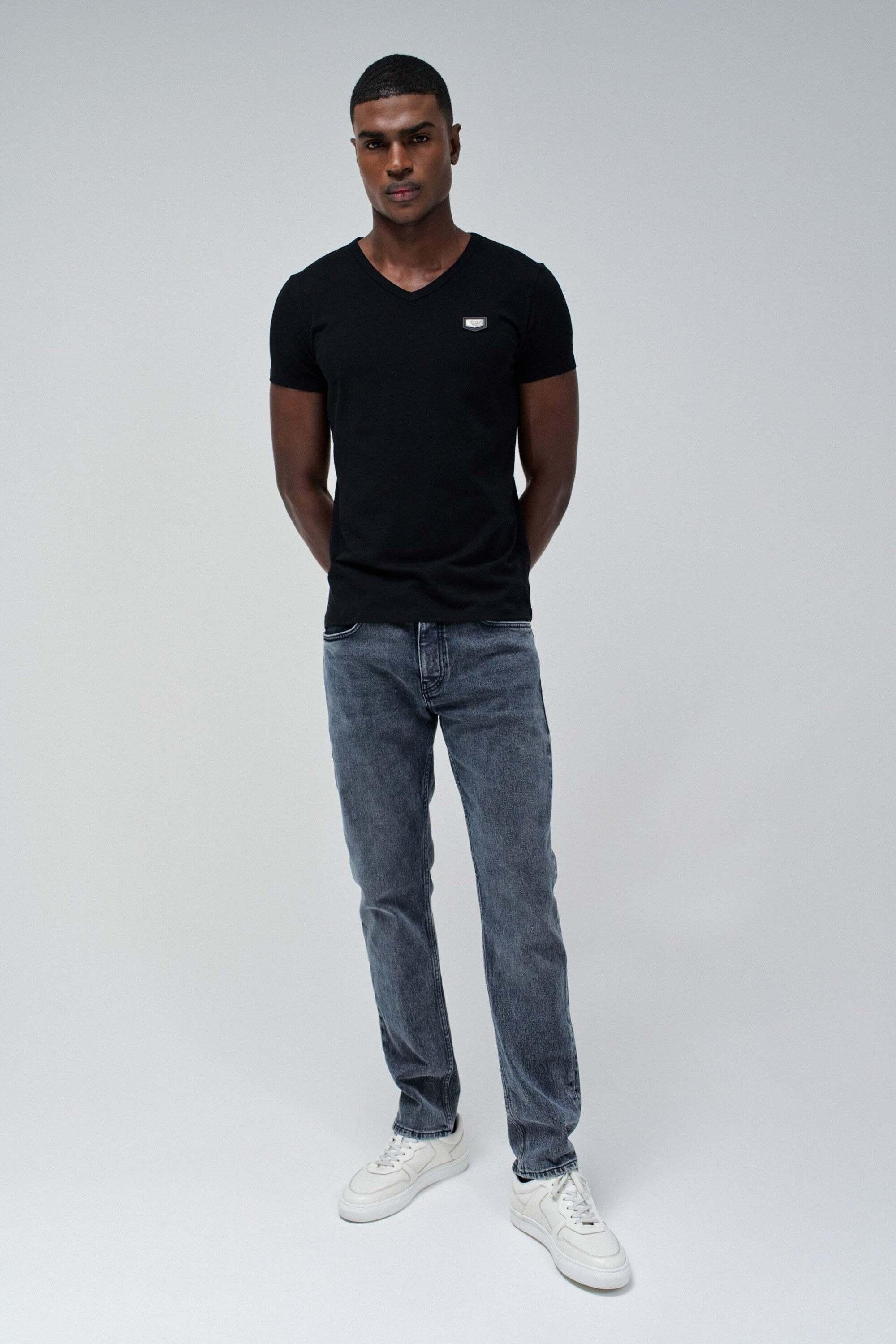 Salsa T-Shirt V-Neck Cotton Lycra Metal Badge  