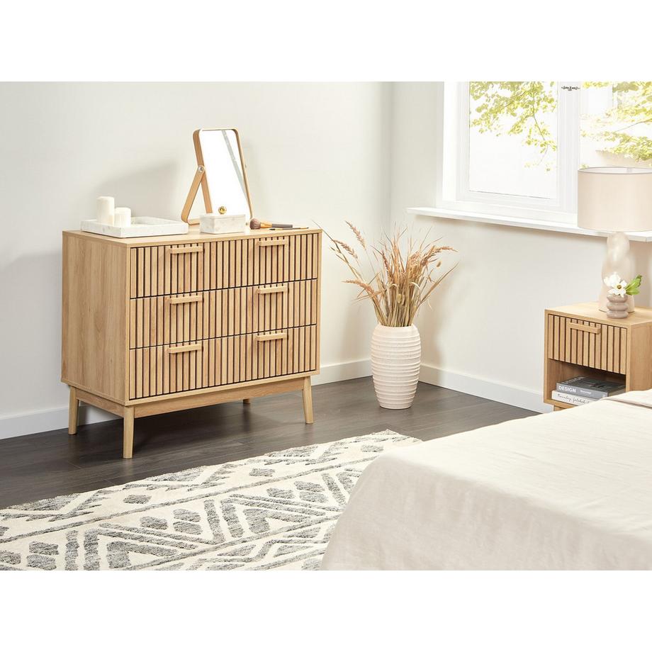 Beliani Kommode mit 3 Schubladen aus MDF-Platte Mediterran LYNWOOD  