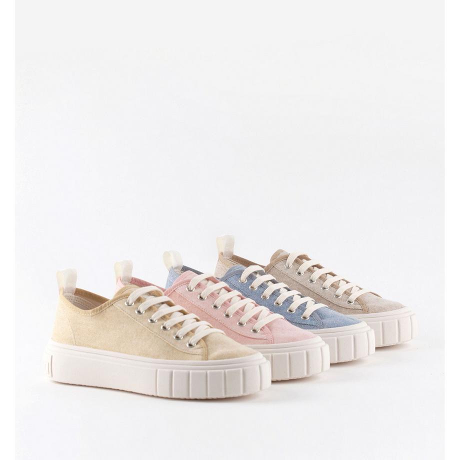 Victoria Abril Sneakers con Plateau  