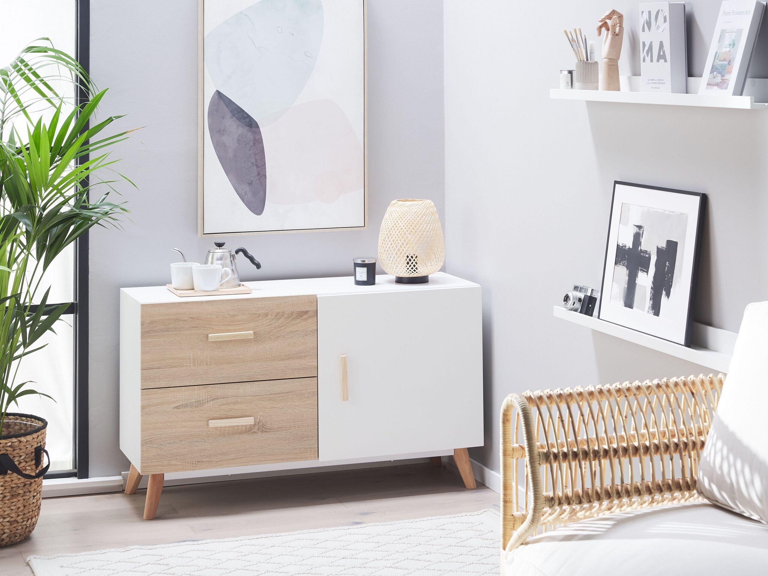 Beliani Commode en MDF Traditionnel FILI  