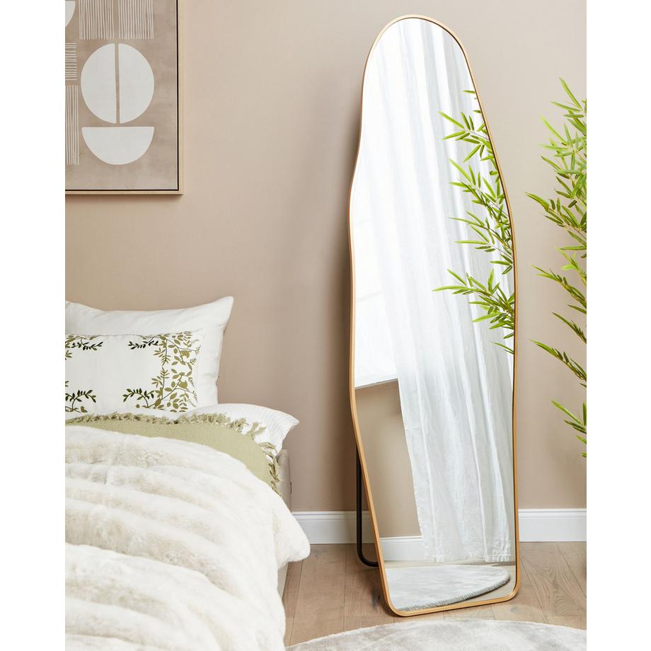 Beliani Standspiegel aus Aluminium  LARCHE  