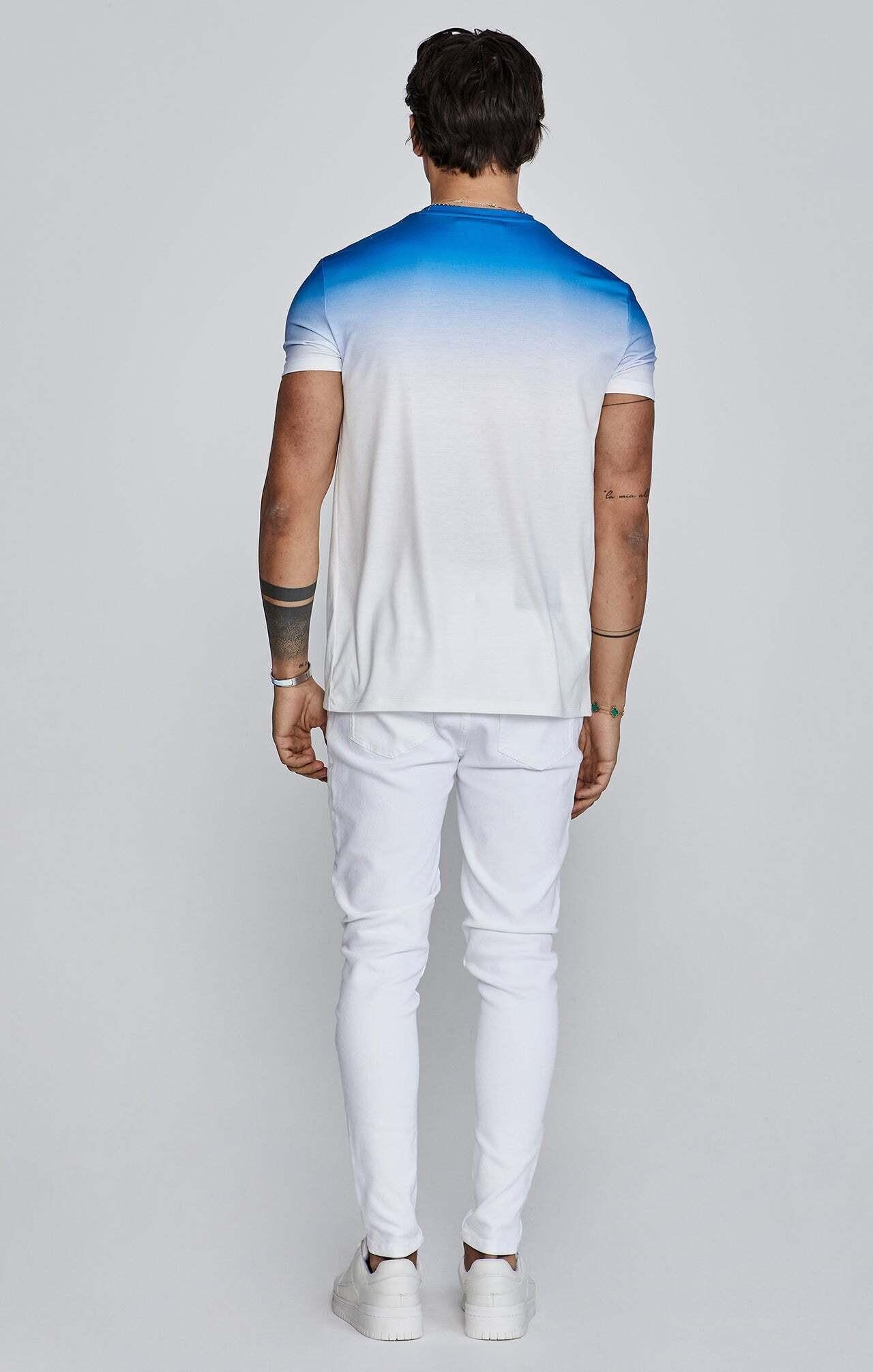 Sik Silk  T-Shirt Fade T-Shirt in Blue, White 