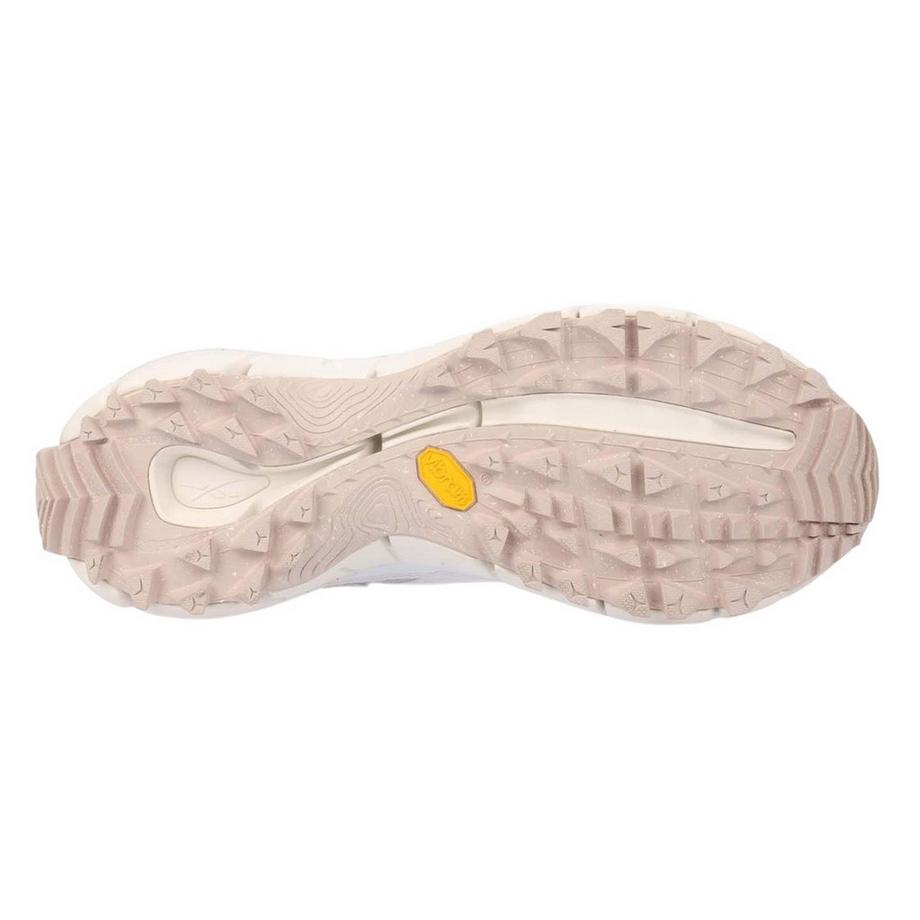 Reebok Zig Kinetica 2.5 Edge Sneaker  