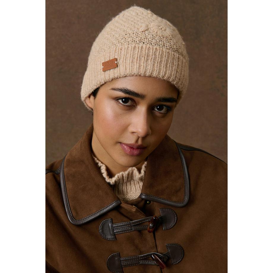 Louise-Misha Bonnet brodé  