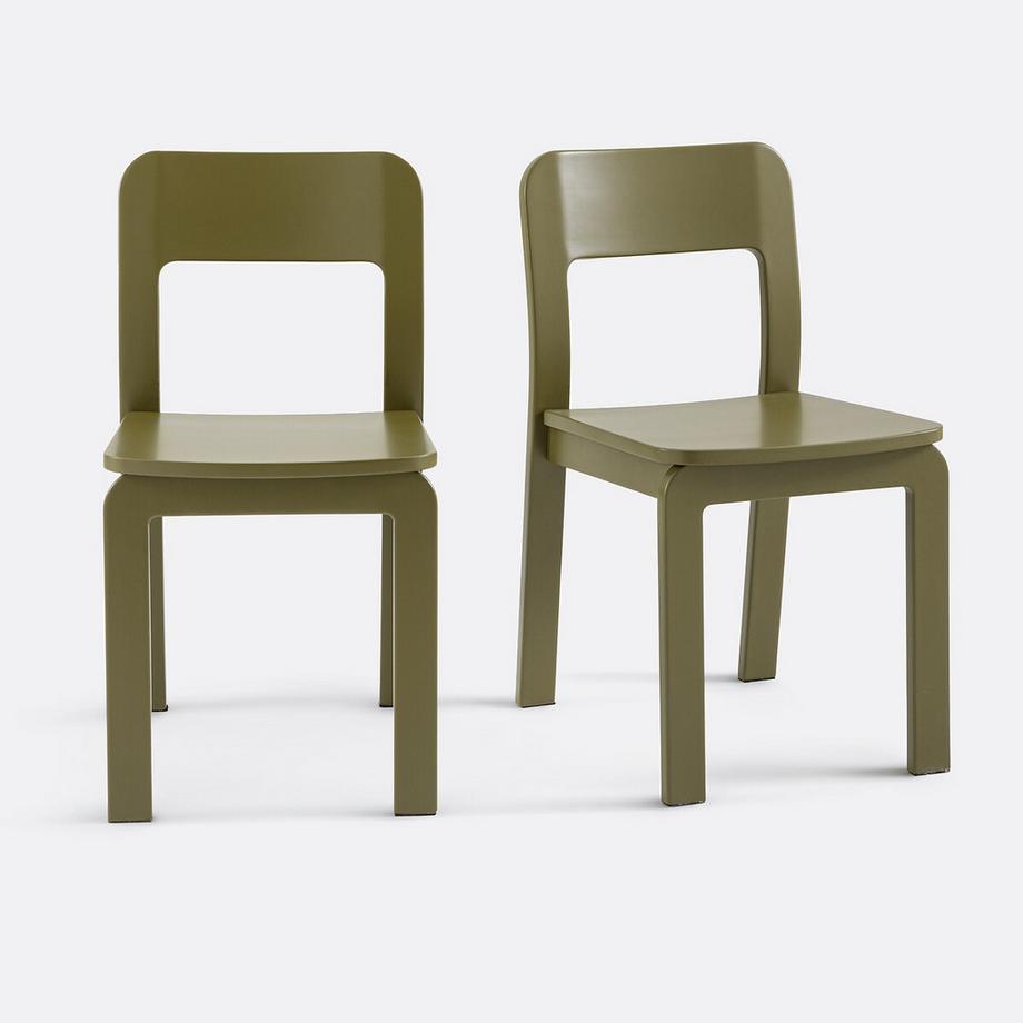 Lot de 2 chaises en bouleau massif teinté