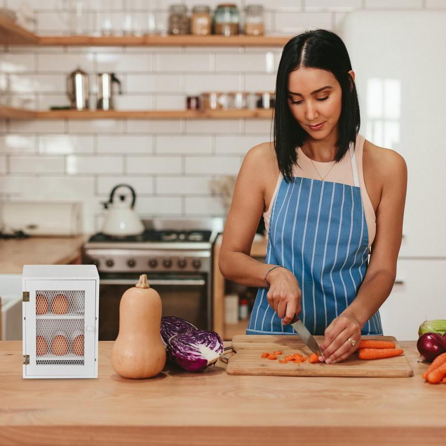 B2X  Eierschrank aus Holz 